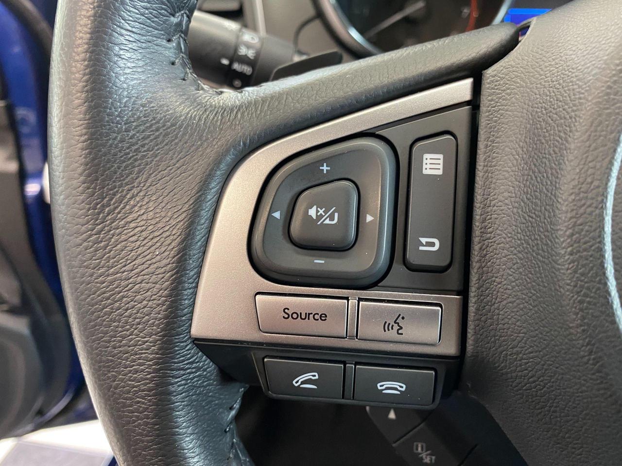 2017 Subaru Legacy 2.5i w/Touring & Tech AWD+EyeSight+CLEAN CARFAX - Photo #43