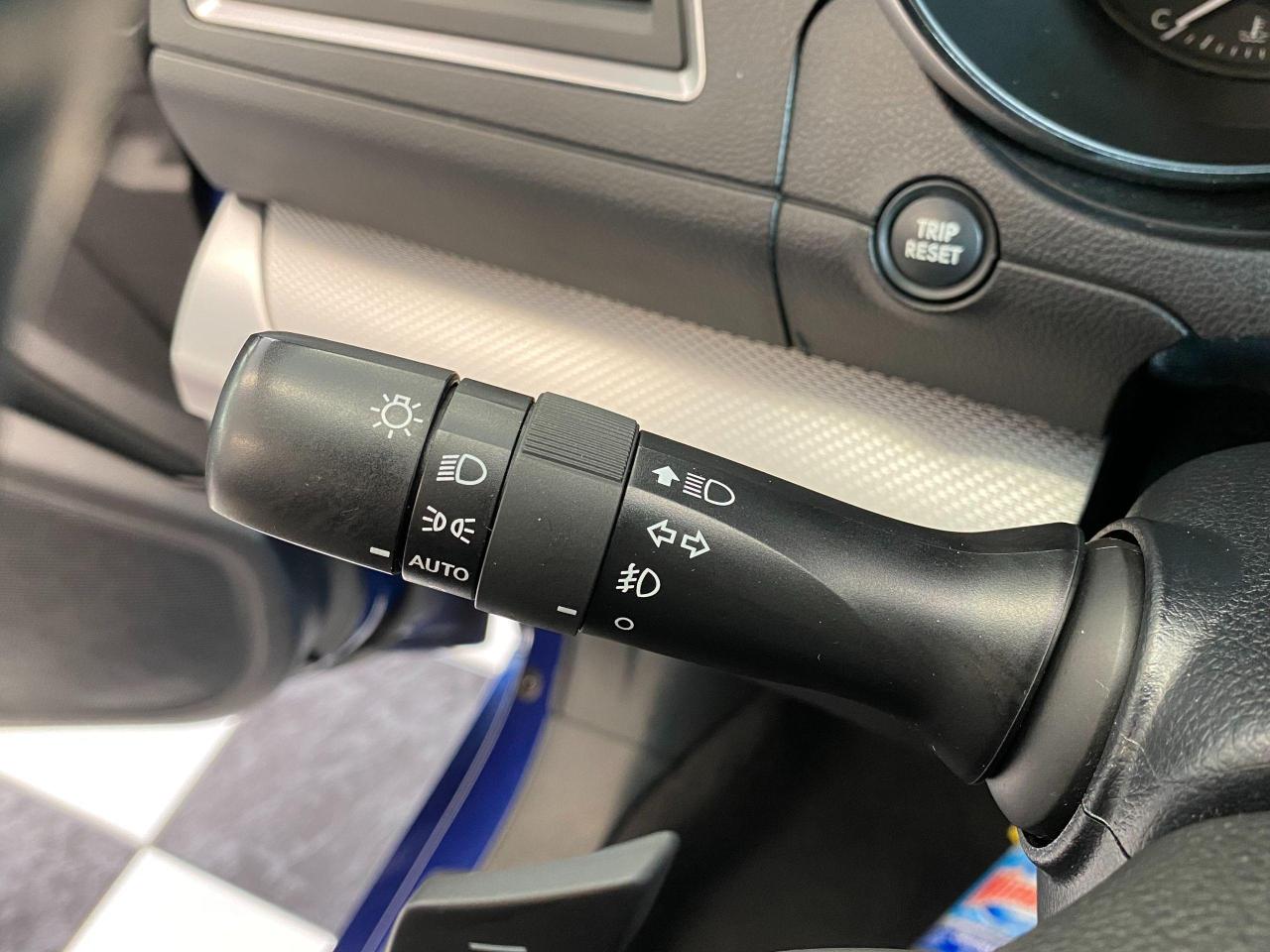 2017 Subaru Legacy 2.5i w/Touring & Tech AWD+EyeSight+CLEAN CARFAX - Photo #49