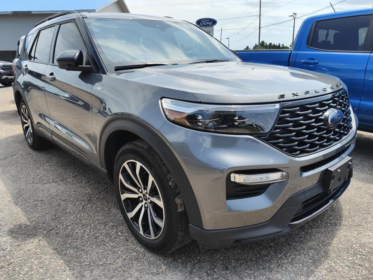 2022 Ford Explorer ST-LINE 4WD