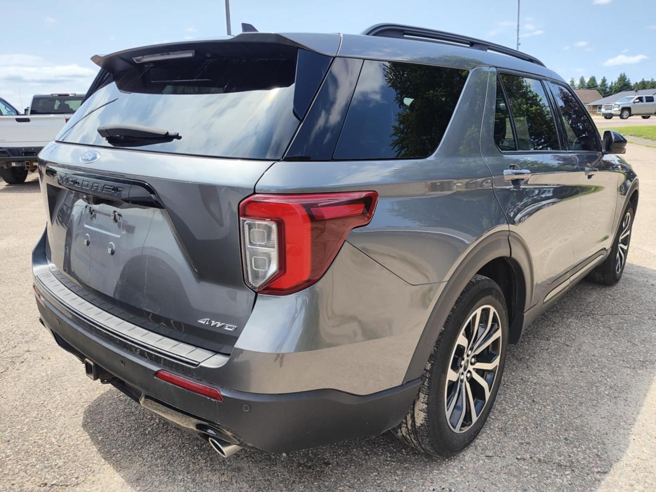 2022 Ford Explorer ST-LINE 4WD