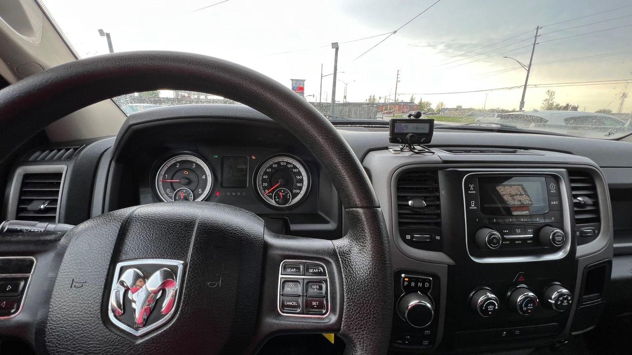2015 RAM 1500 TRADESMAN*REGULAR CAB*4X4*DIESEL*LONG BOX*CERT Photo