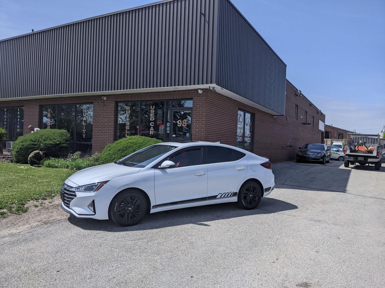 2020 Hyundai Elantra 1 OWNER/NO ACCIDENT/IVT Preferred w Sun&Safety PKG - Photo #1