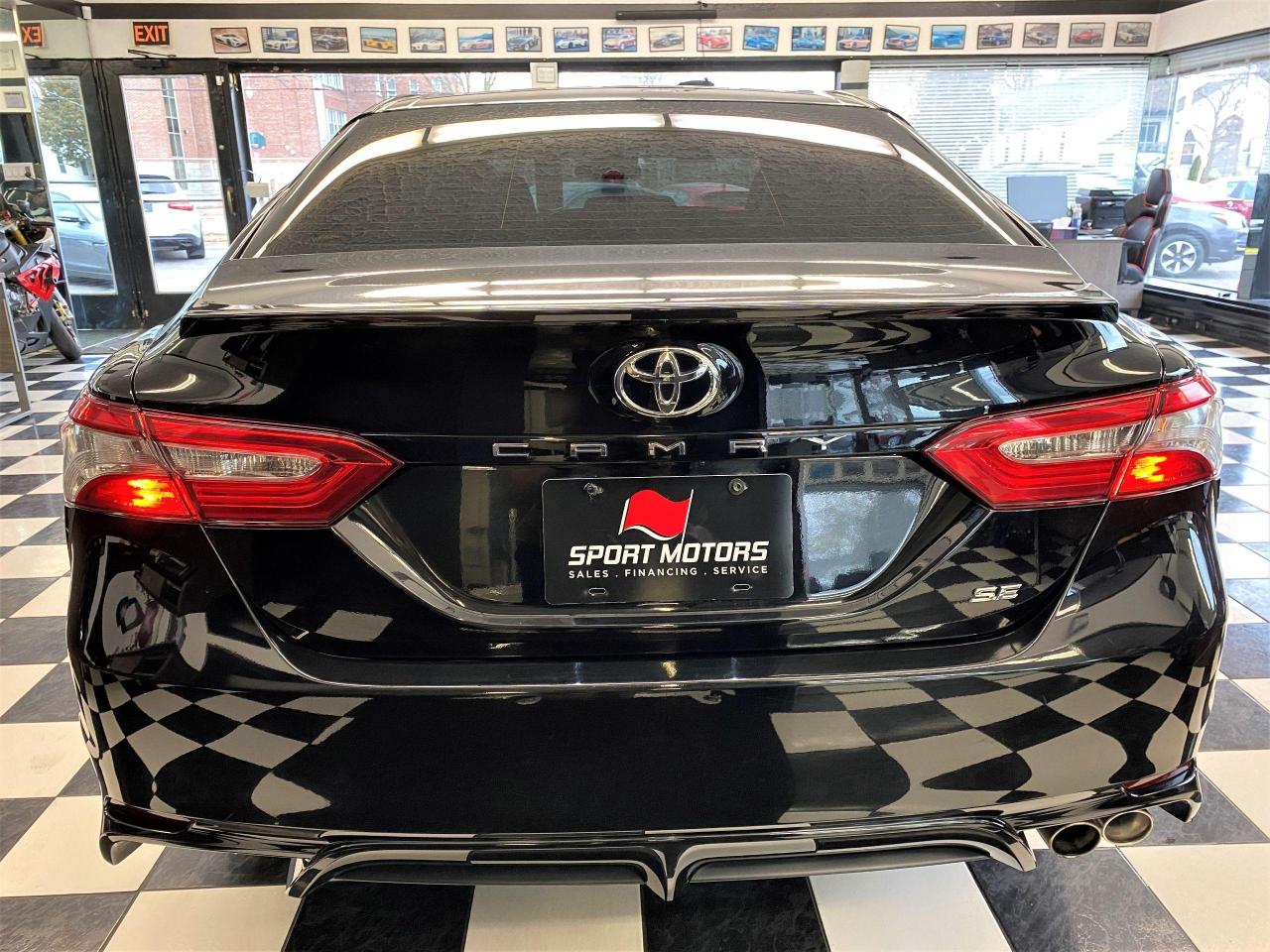 2019 Toyota Camry SE+ApplePlay+Tinted+Weather Techs+CLEAN CARFAX - Photo #3