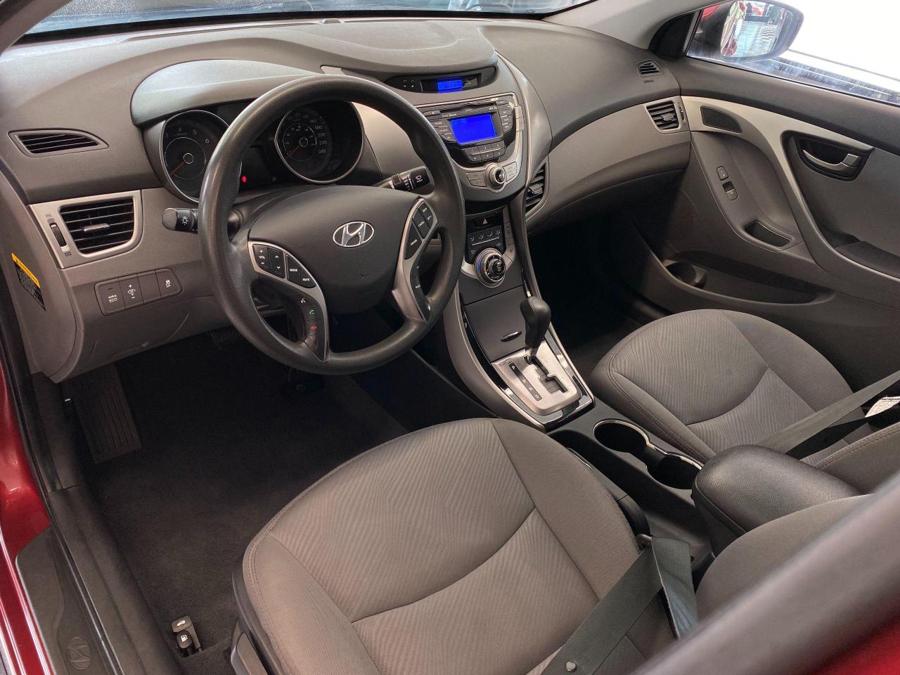 2013 Hyundai Elantra GL+New Brakes+Heated Seats+A/C+CLEAN CARFAX - Photo #16
