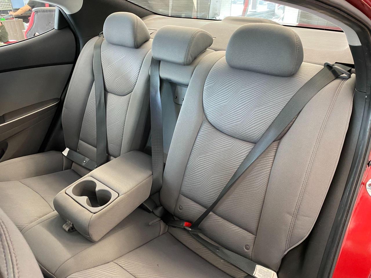 2013 Hyundai Elantra GL+New Brakes+Heated Seats+A/C+CLEAN CARFAX - Photo #23