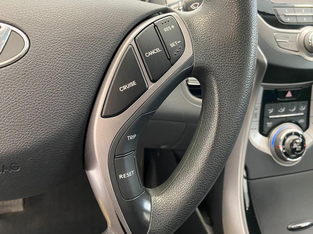 2013 Hyundai Elantra GL+New Brakes+Heated Seats+A/C+CLEAN CARFAX - Photo #40