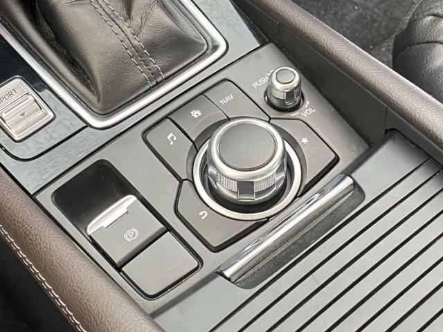 2018 Mazda MAZDA3 GT+ApplePlay+Roof+Adaptive Cruise+CLEAN CARFAX Photo39