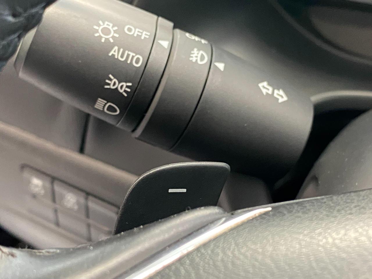 2018 Mazda MAZDA3 GT+ApplePlay+Roof+Adaptive Cruise+CLEAN CARFAX - Photo #57