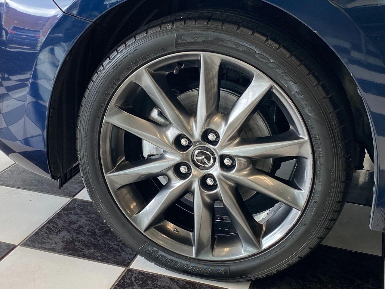 2018 Mazda MAZDA3 GT+ApplePlay+Roof+Adaptive Cruise+CLEAN CARFAX - Photo #60