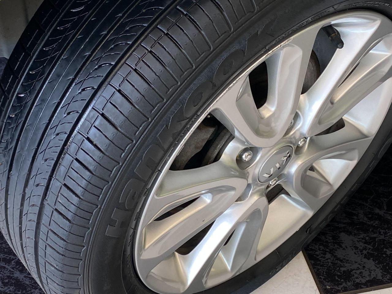2013 Kia Soul 2u+Bluetooth+Heated Seats+Alloys+CLEAN CARFAX - Photo #11