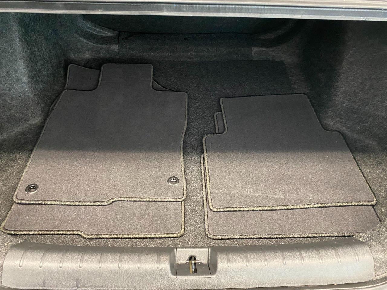 2019 Honda Civic LX+LaneKeep+Adaptive Cruise+ApplePlay+CLEAN CARFAX Photo90