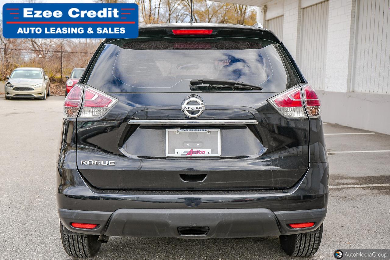 2016 Nissan Rogue S Photo4