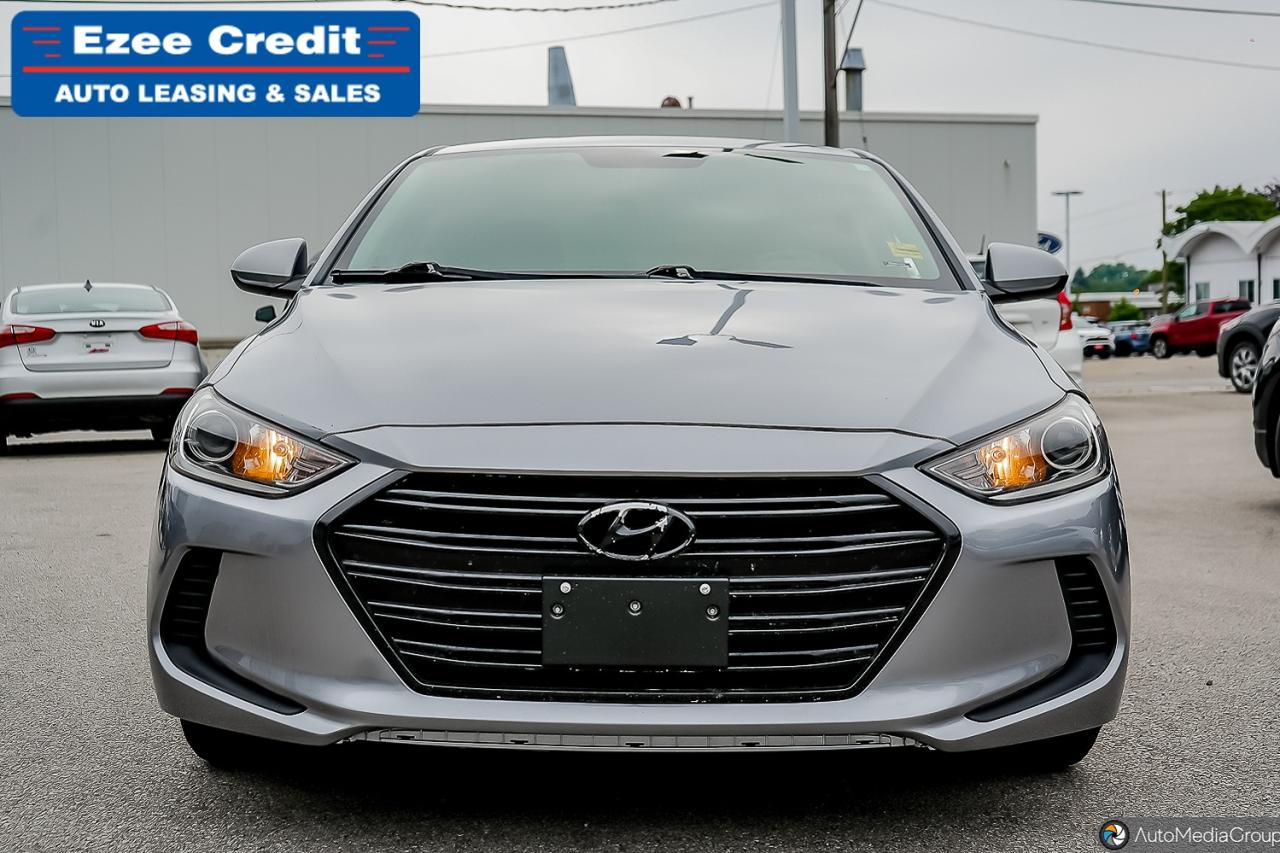 2017 Hyundai Elantra LE Photo35