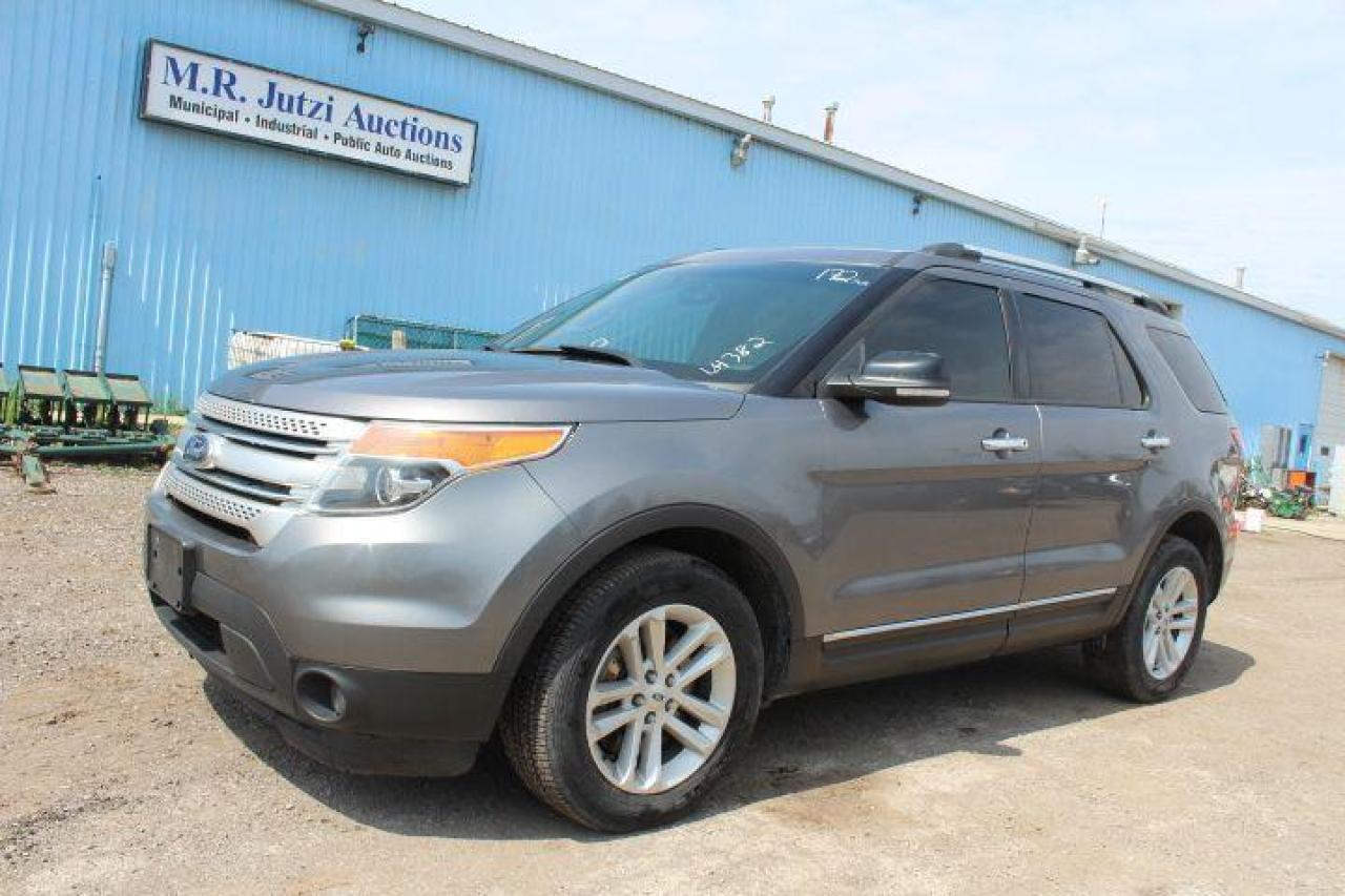 Used 2013 Ford Explorer XLT for sale in Breslau, ON