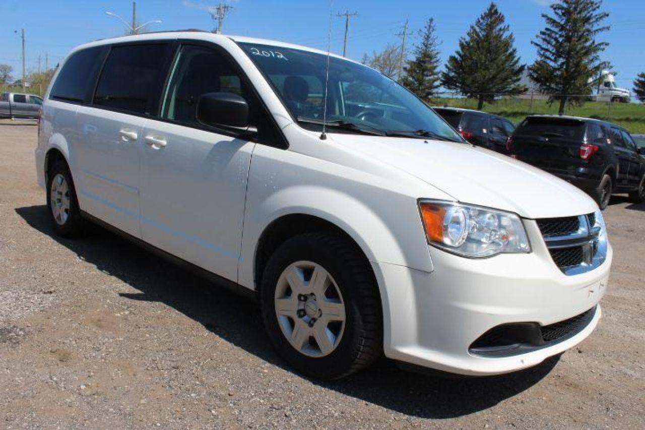 2012 Dodge Grand Caravan SXT Photo3
