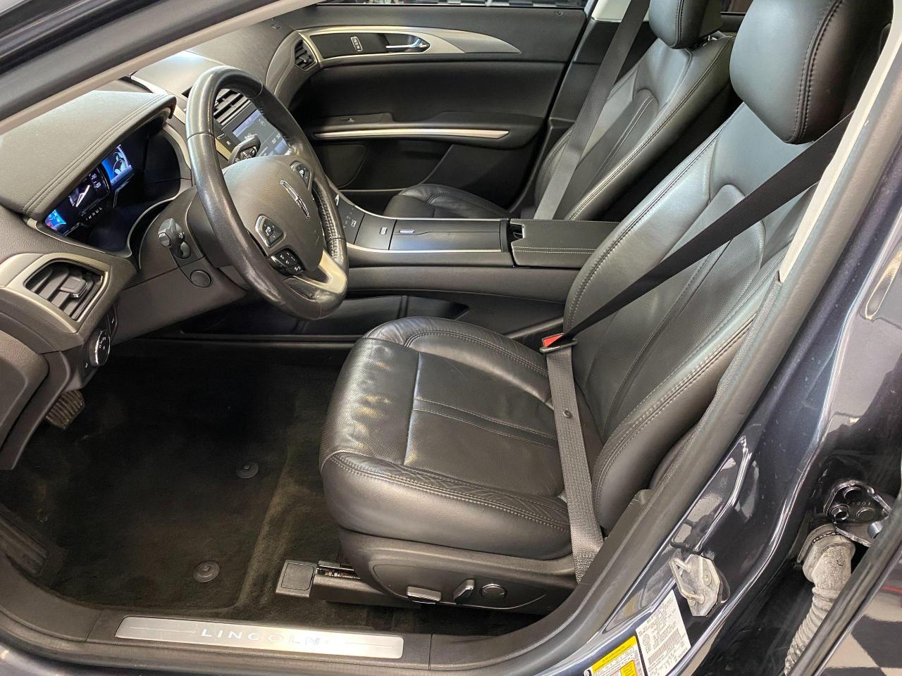 2014 Lincoln MKZ Hybrid+Adaptive Cruise+LaneKeep+Roof+CLEAN CARFAX Photo18