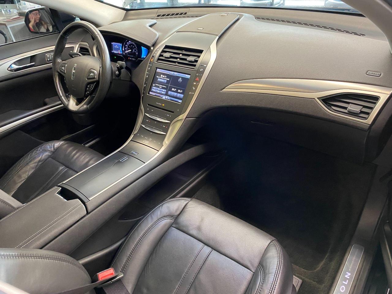 2014 Lincoln MKZ Hybrid+Adaptive Cruise+LaneKeep+Roof+CLEAN CARFAX - Photo #20