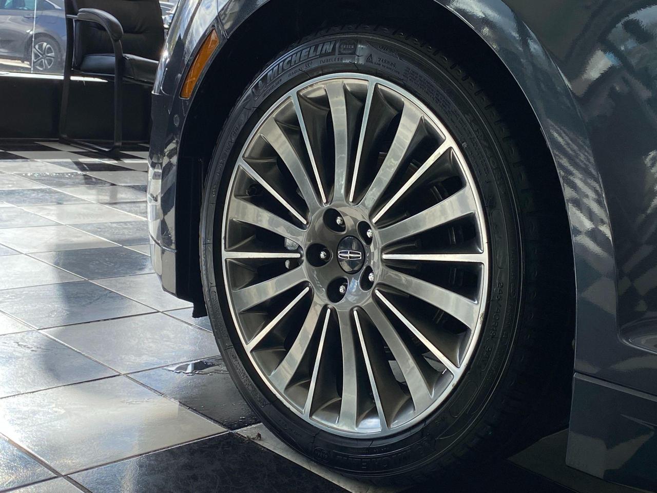 2014 Lincoln MKZ Hybrid+Adaptive Cruise+LaneKeep+Roof+CLEAN CARFAX Photo60