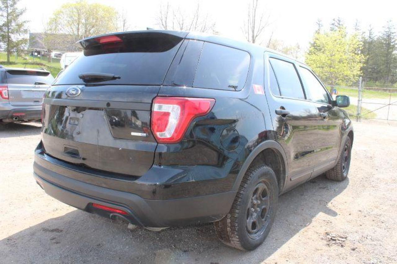 2016 Ford Police Interceptor Utility  Photo2