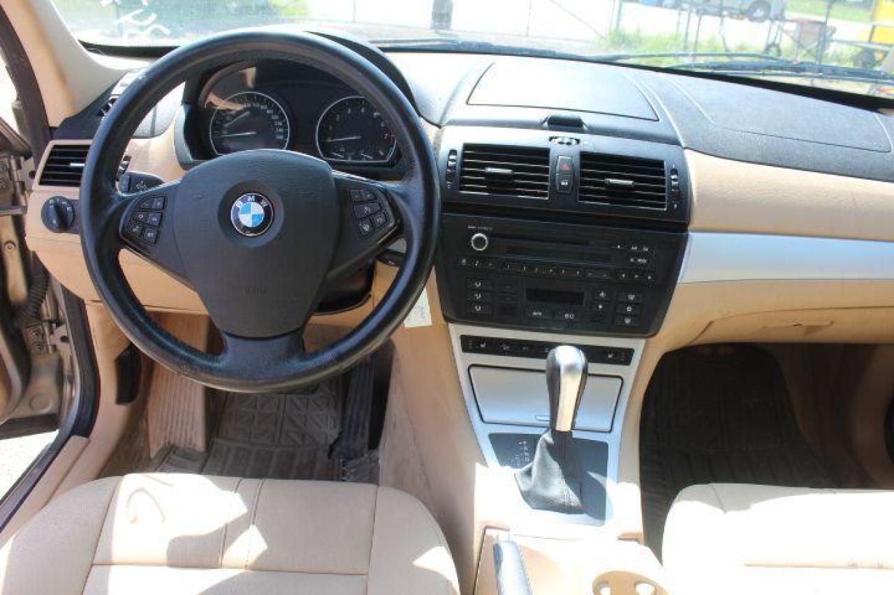 2010 BMW X3 30i Photo4