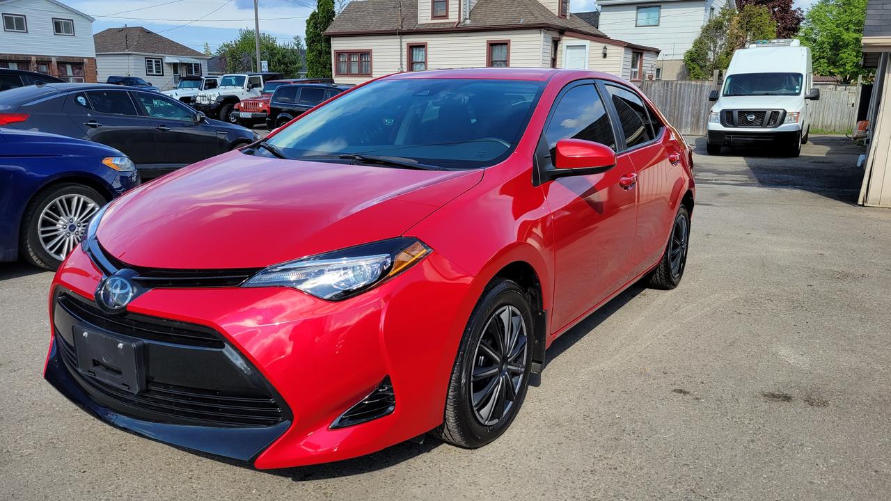 2017 Toyota Corolla LE Photo