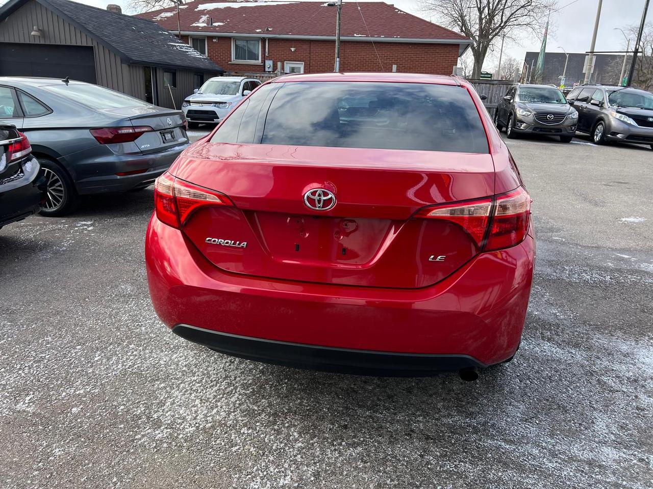 2017 Toyota Corolla LE Photo