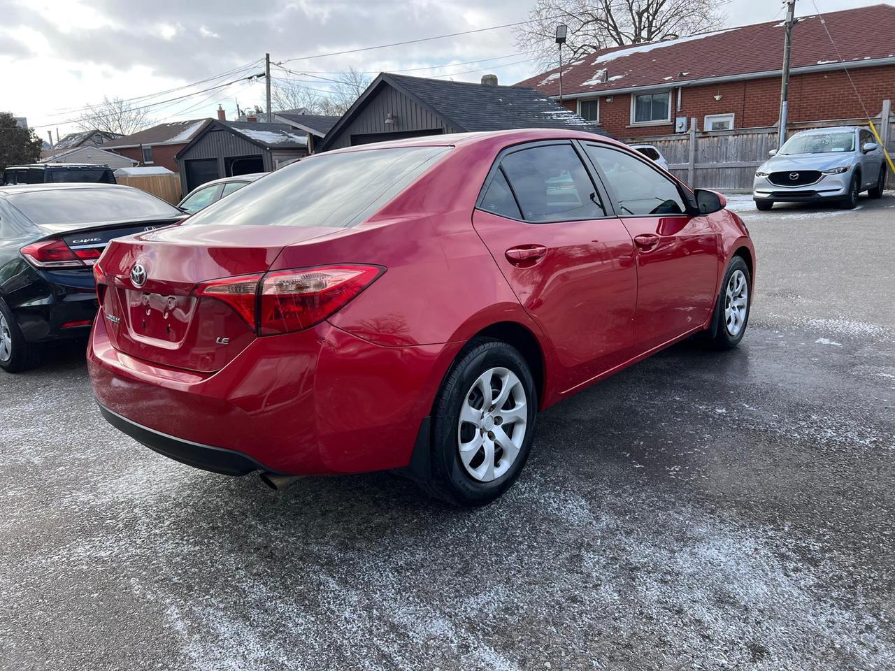 2017 Toyota Corolla LE Photo