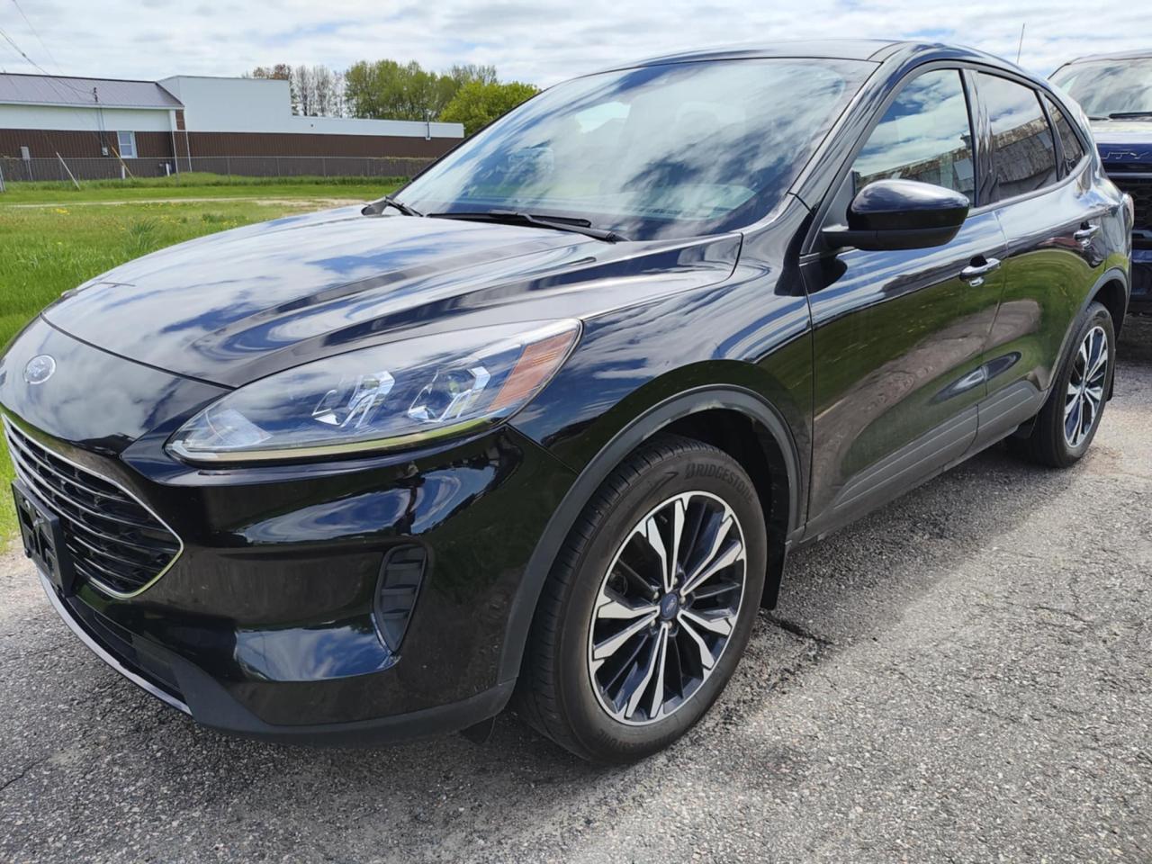 2022 Ford Escape 4dr SE