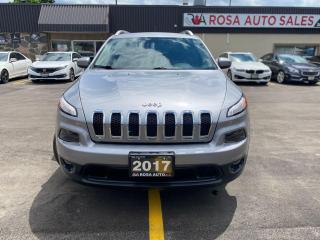 2017 Jeep Cherokee 4WD AUTO North SUV LOW KM NO ACCIDENT - Photo #10