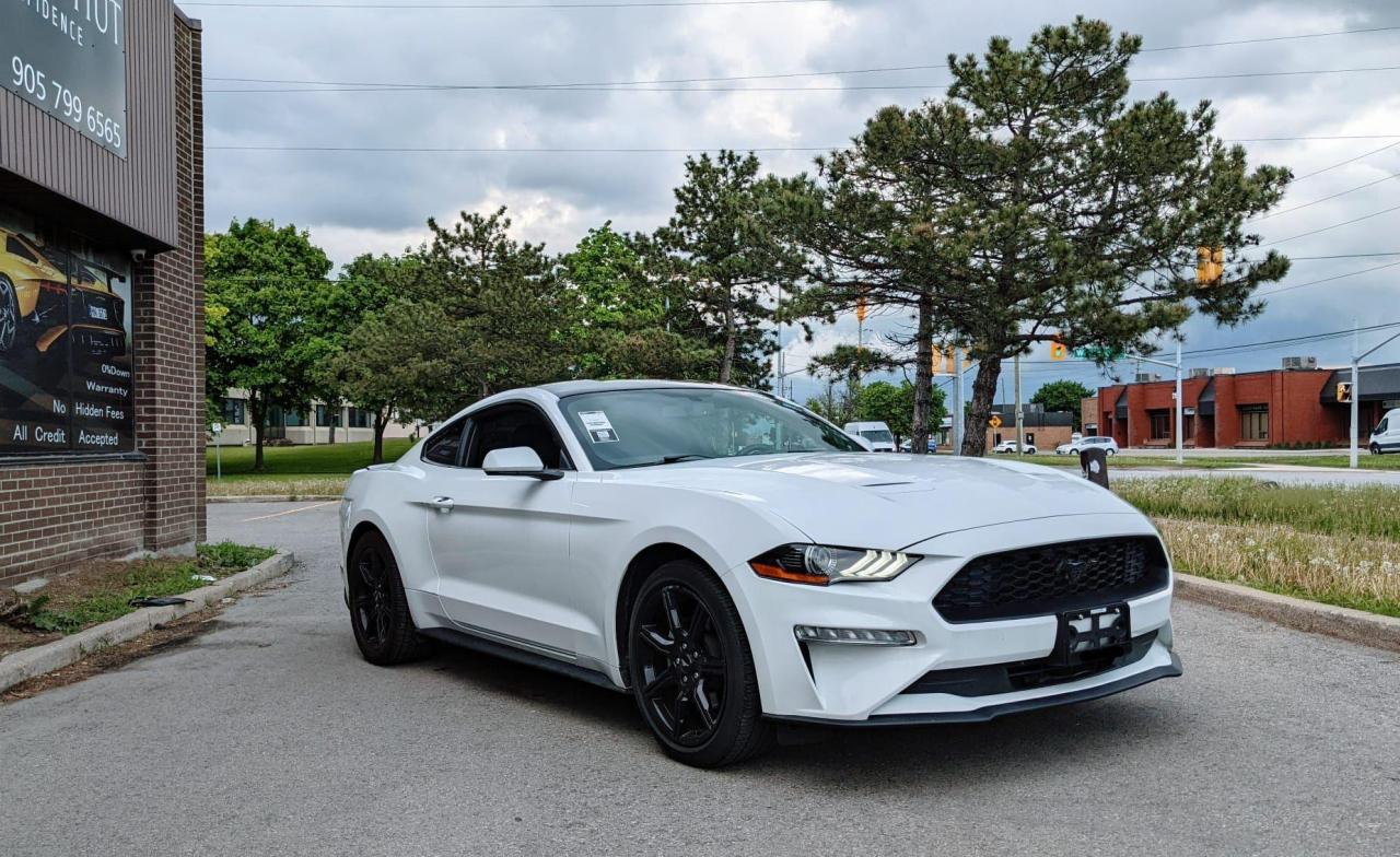 2018 Ford Mustang EcoBoost Photo3