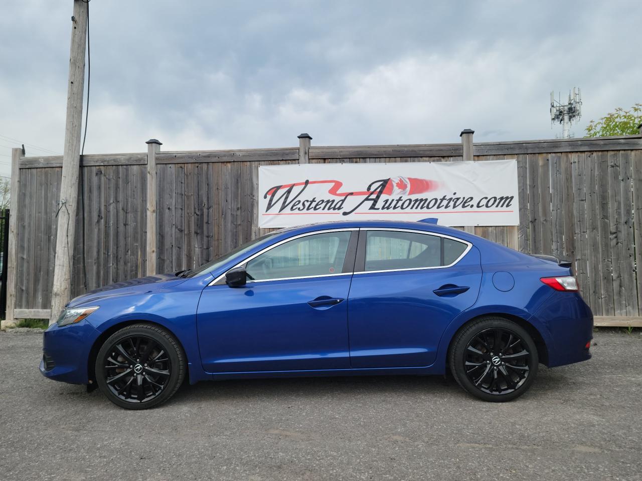 2017 Acura ILX Technology Pkg , Sunroof , Only 75000 Kms - Photo #2