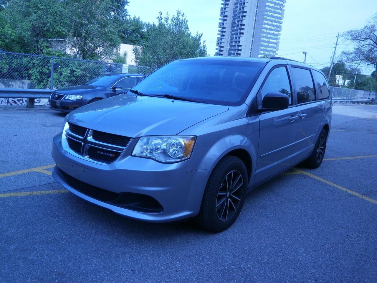 Used 2014 Dodge Grand Caravan SXT for sale in Scarborough, ON