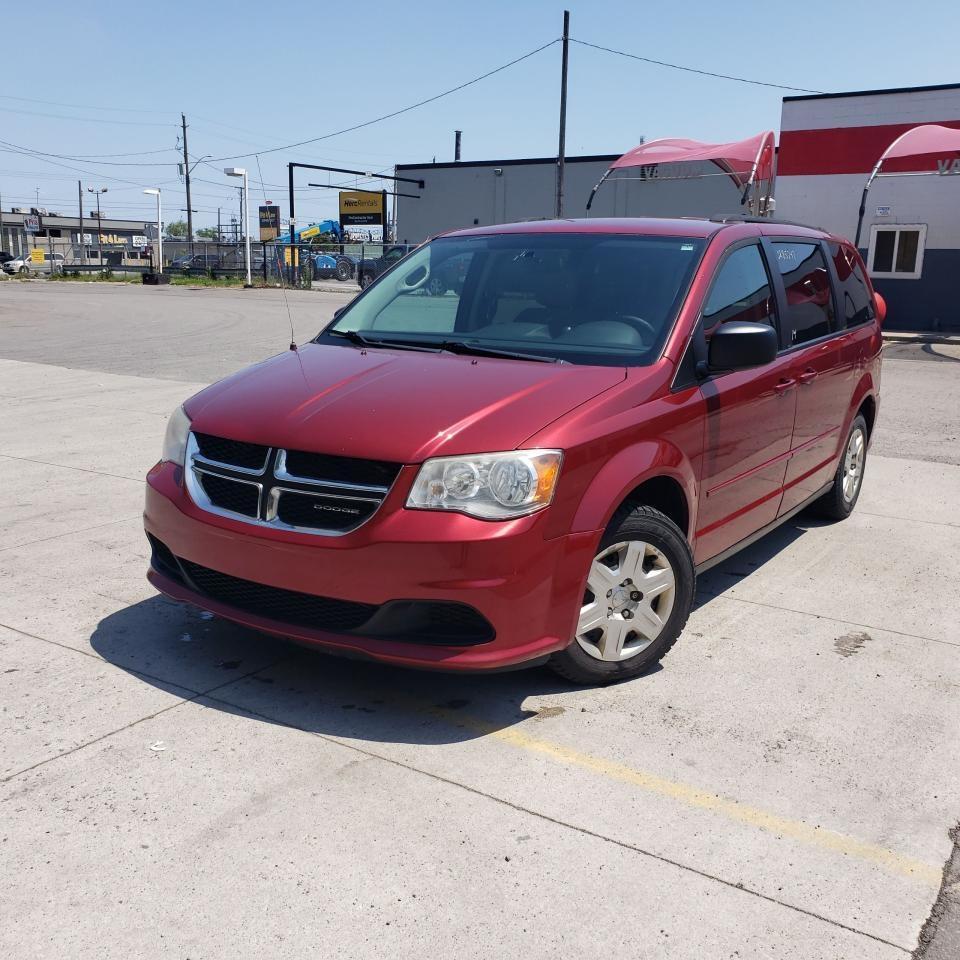 2011 Dodge Grand Caravan SXT - Photo #2