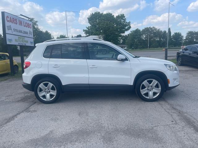 2011 Volkswagen Tiguan Comfortline AWD - *AS-IS* Photo2