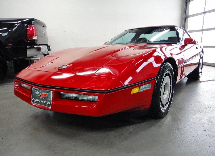 1984 Chevrolet Corvette COLLECTION ITEM ,NO ACCIDENT WELL MAINTAIN 5.7 L - Photo #3