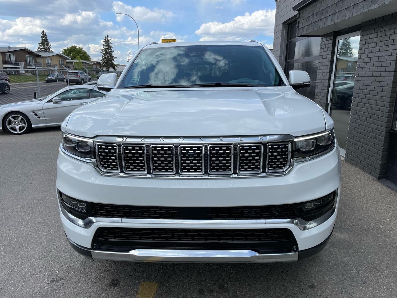 2022 Jeep Grand Wagoneer