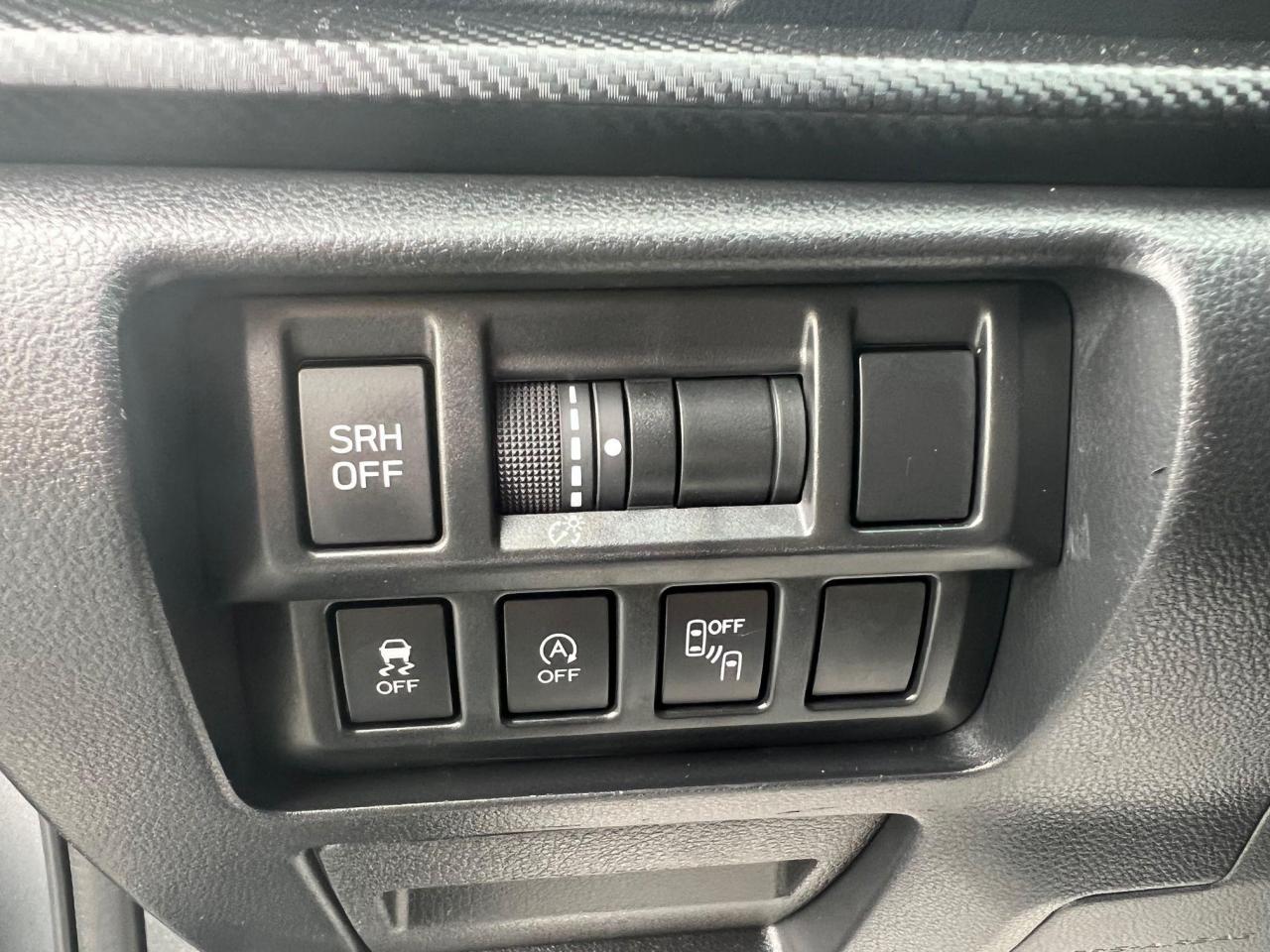 2016 Subaru Outback 3.6R w/Limited & Tech Pkg - Photo #11