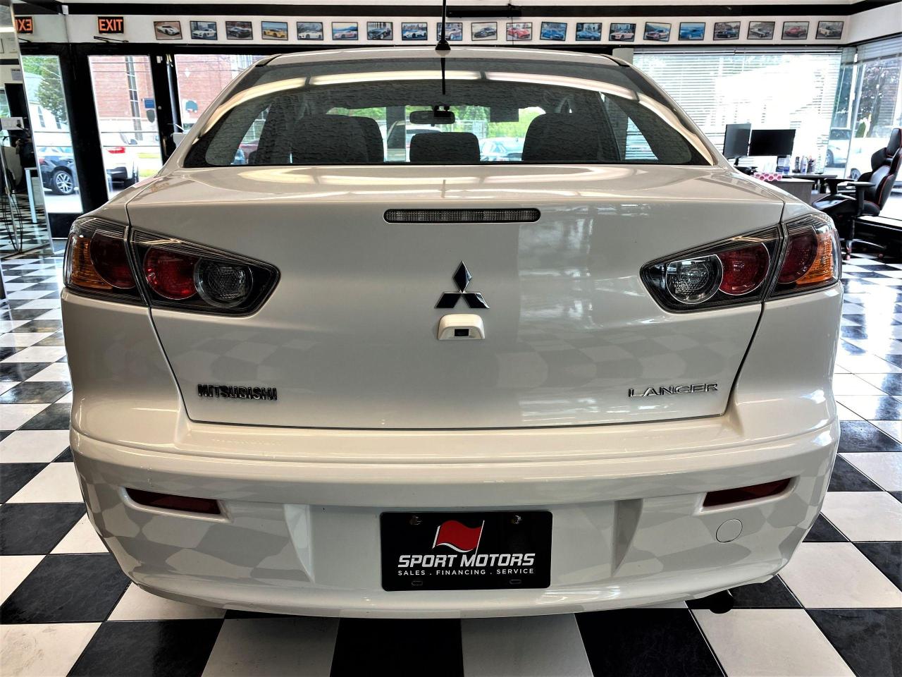 2017 Mitsubishi Lancer ES+GPS+Touch Tablet+New Tires+Brakes+CLEAN CARFAX Photo3