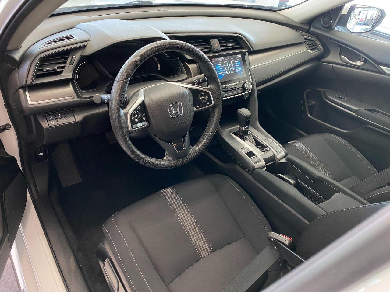2019 Honda Civic LX+LaneKeep+Adaptive Cruise+ApplePlay+CLEAN CARFAX - Photo #18