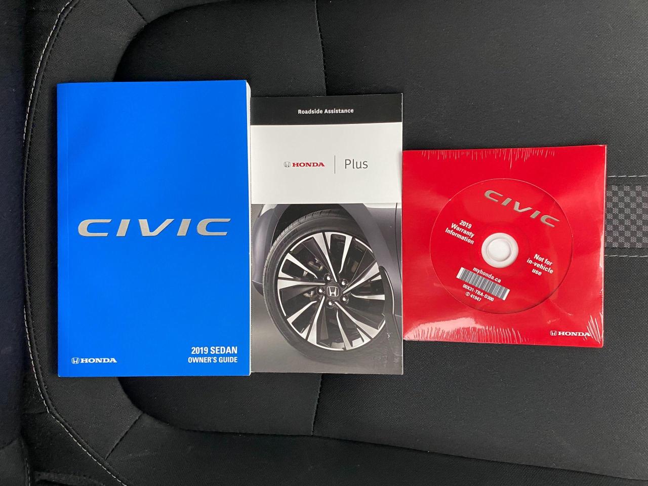 2019 Honda Civic LX+LaneKeep+Adaptive Cruise+ApplePlay+CLEAN CARFAX Photo28