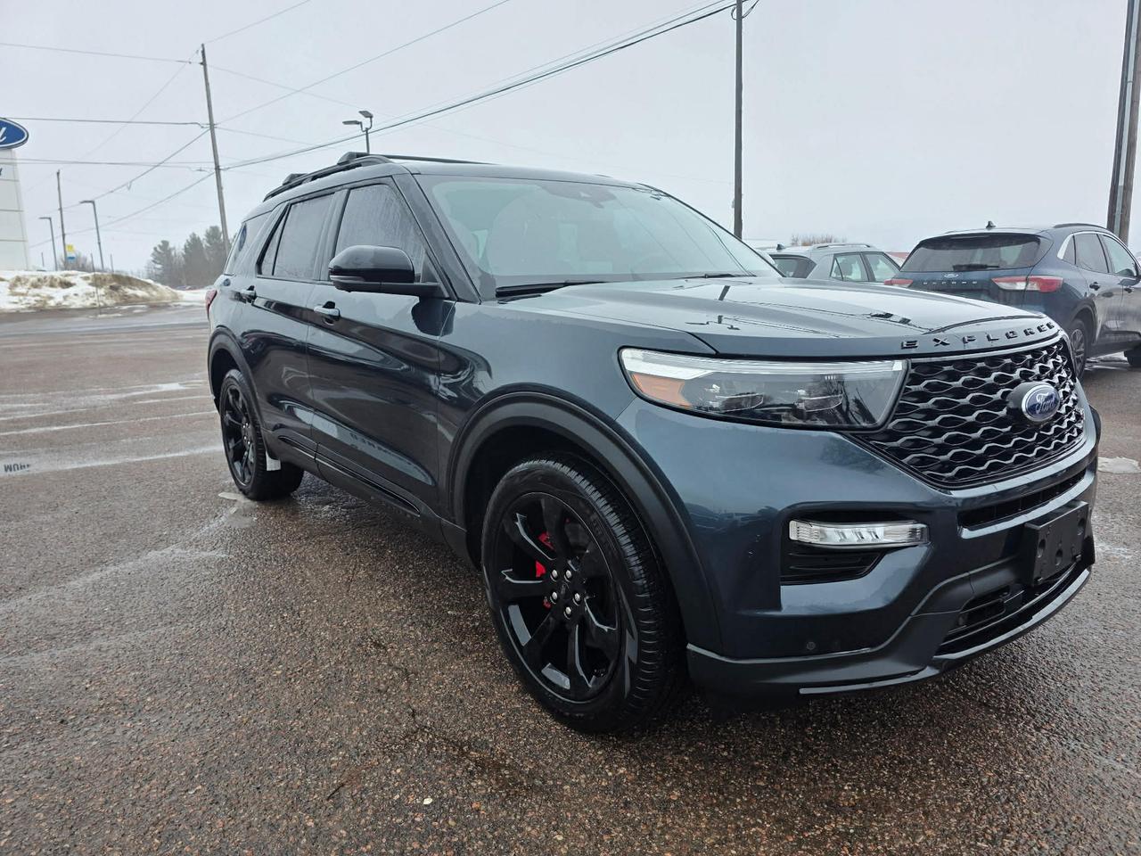 2022 Ford Explorer ST 4WD Photo5