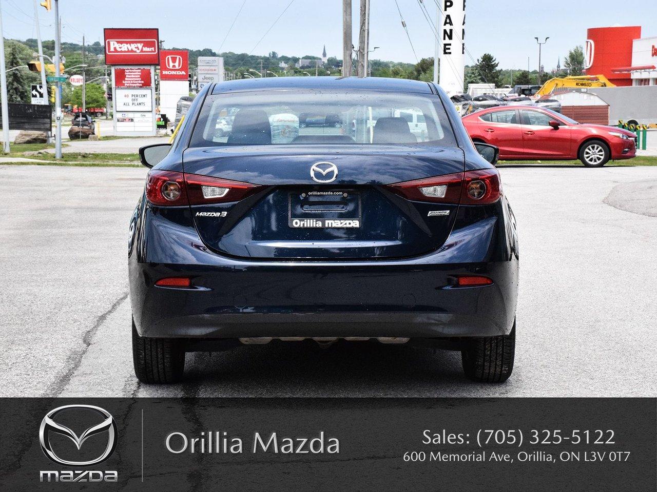 2016 Mazda MAZDA3 GS Photo