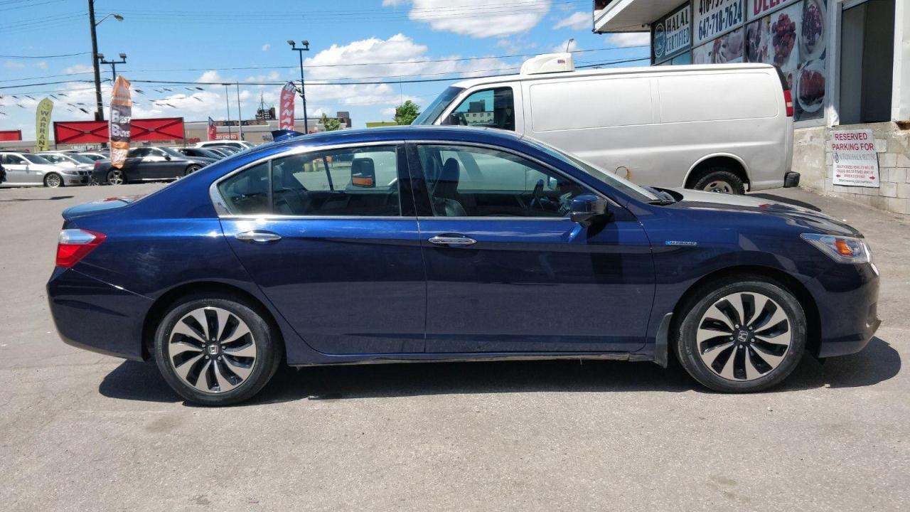 2014 Honda Accord Hybrid Touring • No Accidents! • Amazing Economy! Photo4