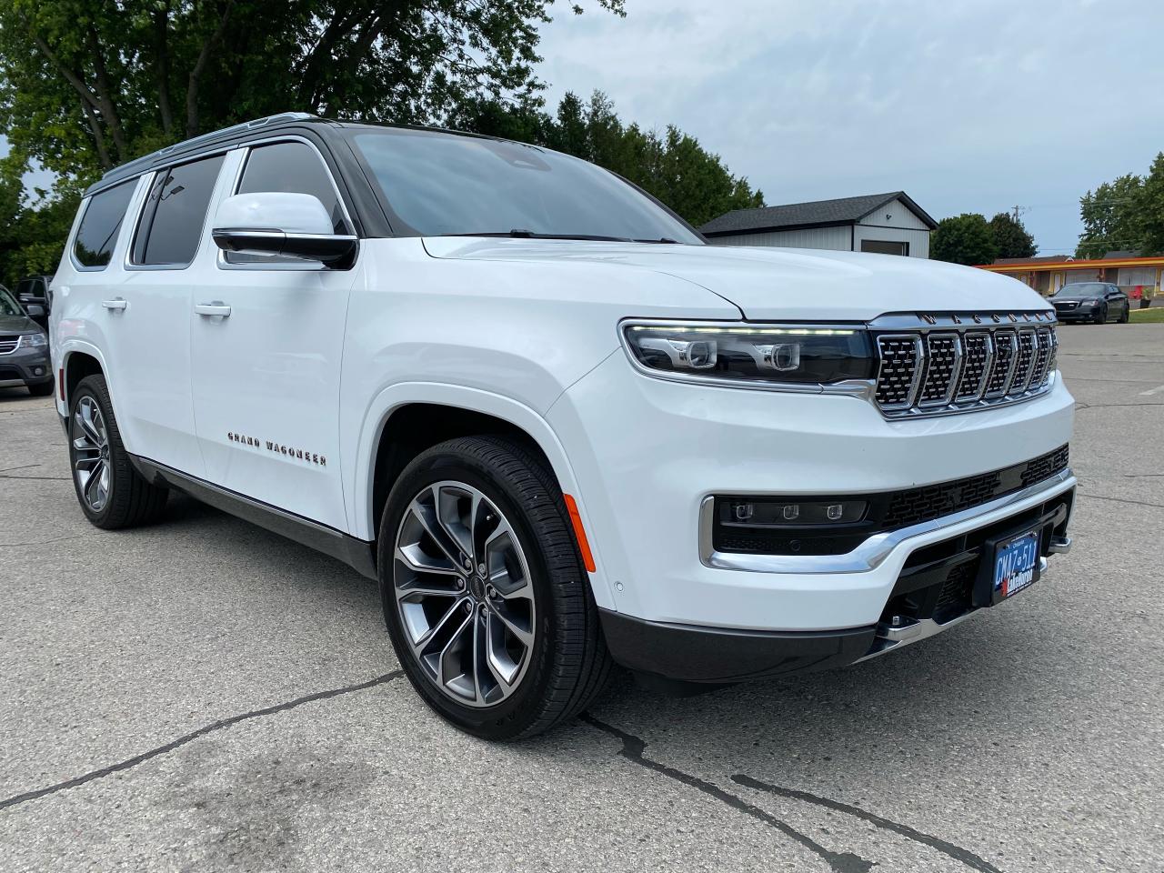 2022 Jeep Grand Wagoneer 