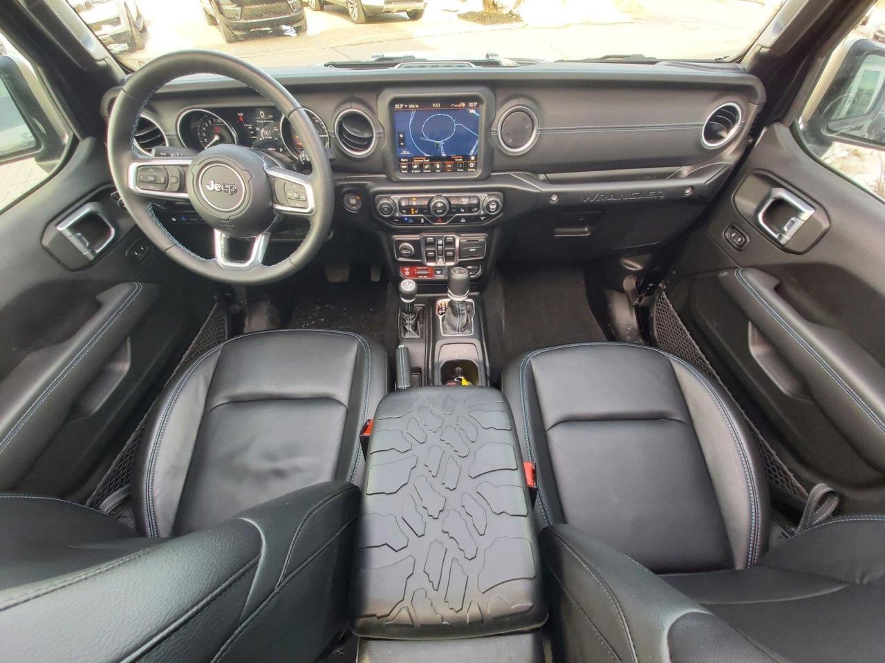 8673050
