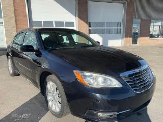 Used 2012 Chrysler 200 4dr Sdn Touring for sale in Vaudreuil-Dorion, QC