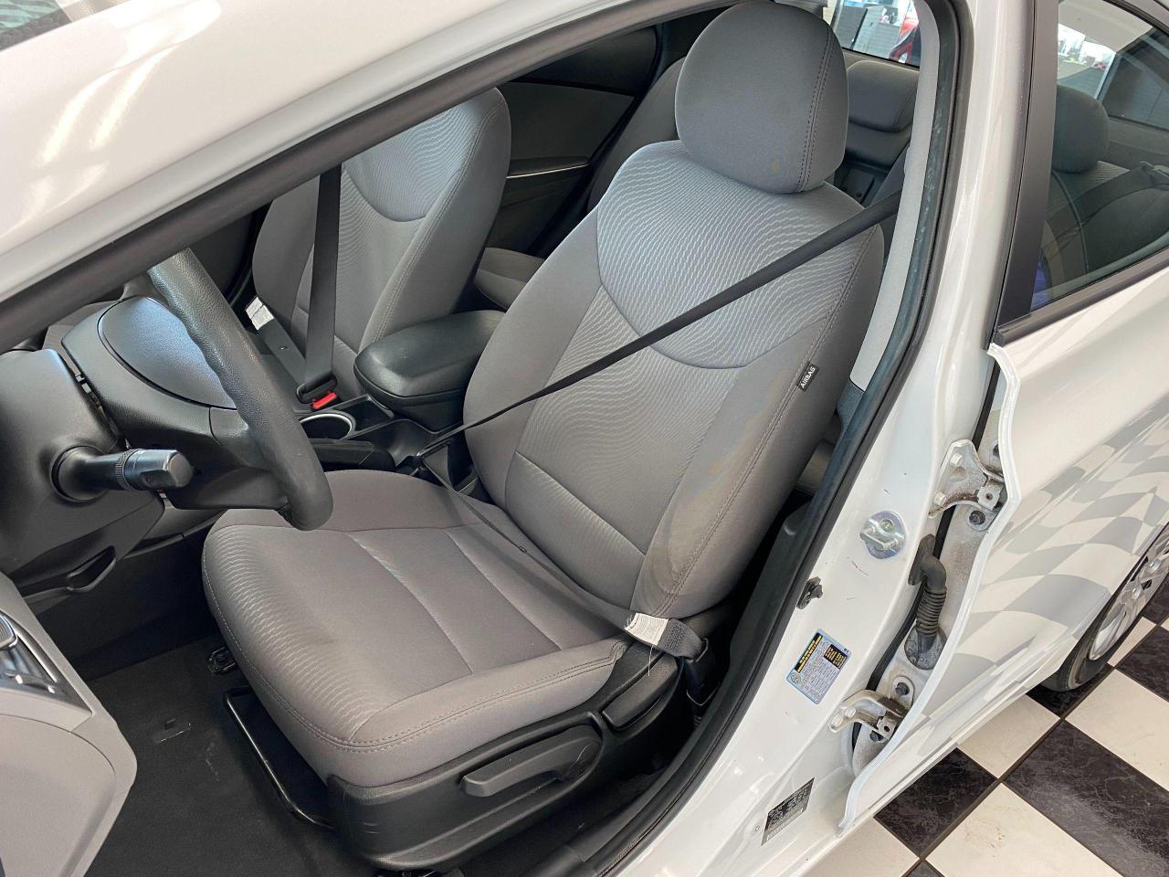 2014 Hyundai Elantra A/C - Photo #18