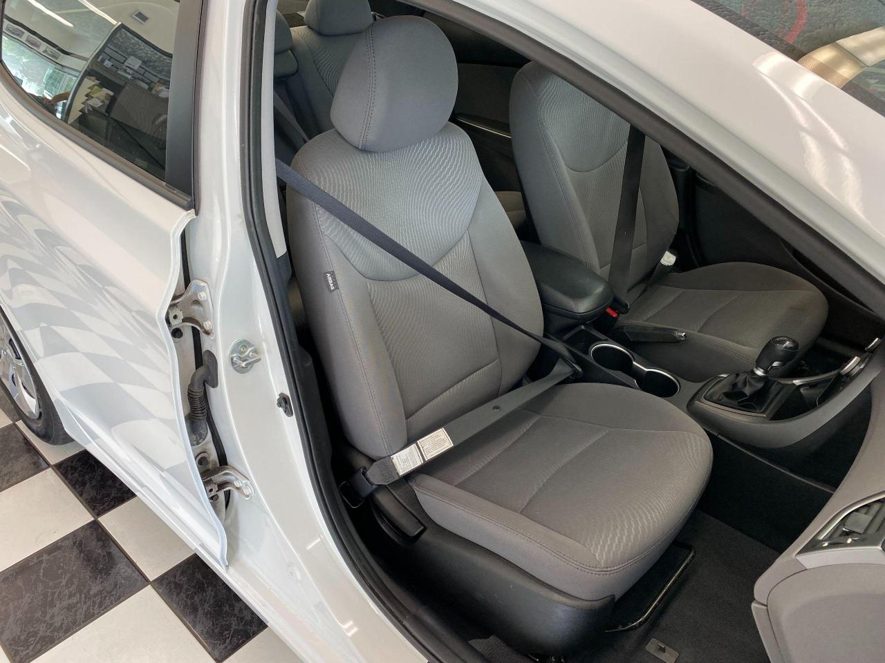 2014 Hyundai Elantra A/C Photo21
