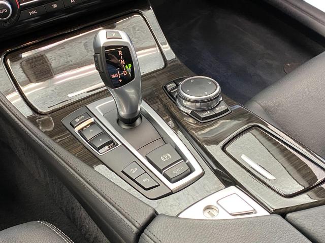 2016 BMW 5 Series 528i xDrive AWD+Sensors+Tinted+Xenons+CLEAN CARFAX Photo42