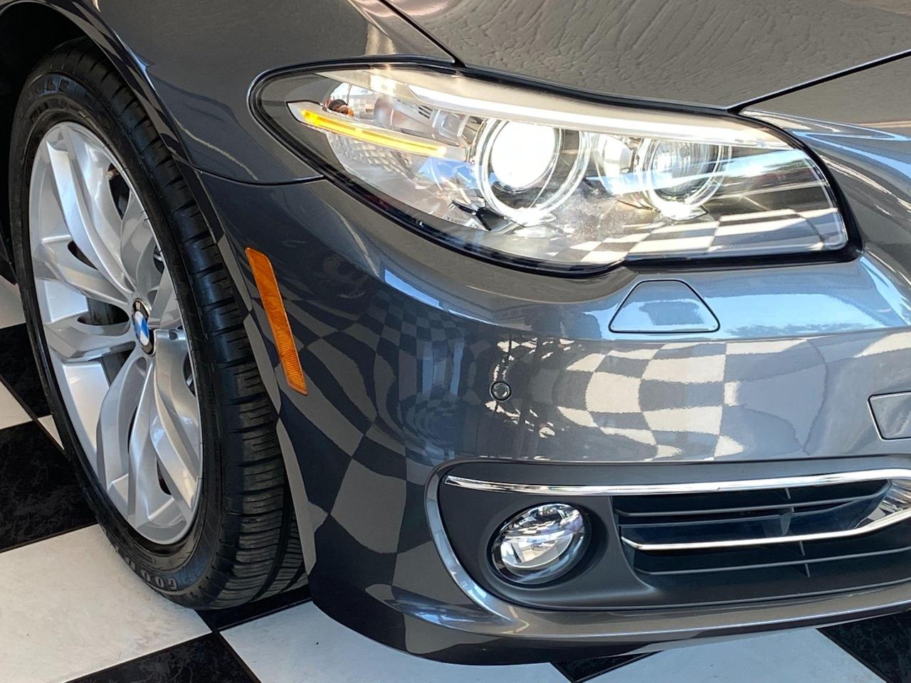 2016 BMW 5 Series 528i xDrive AWD+Sensors+Tinted+Xenons+CLEAN CARFAX - Photo #43